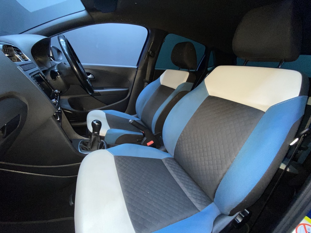VOLKSWAGEN POLO VIVO POLO VIVO 1.4 MSWENKO (5DR)