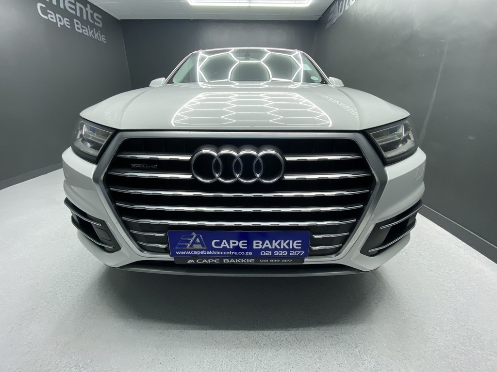 AUDI Q7 Q7 3.0 TDI V6 QUATTRO TIP
