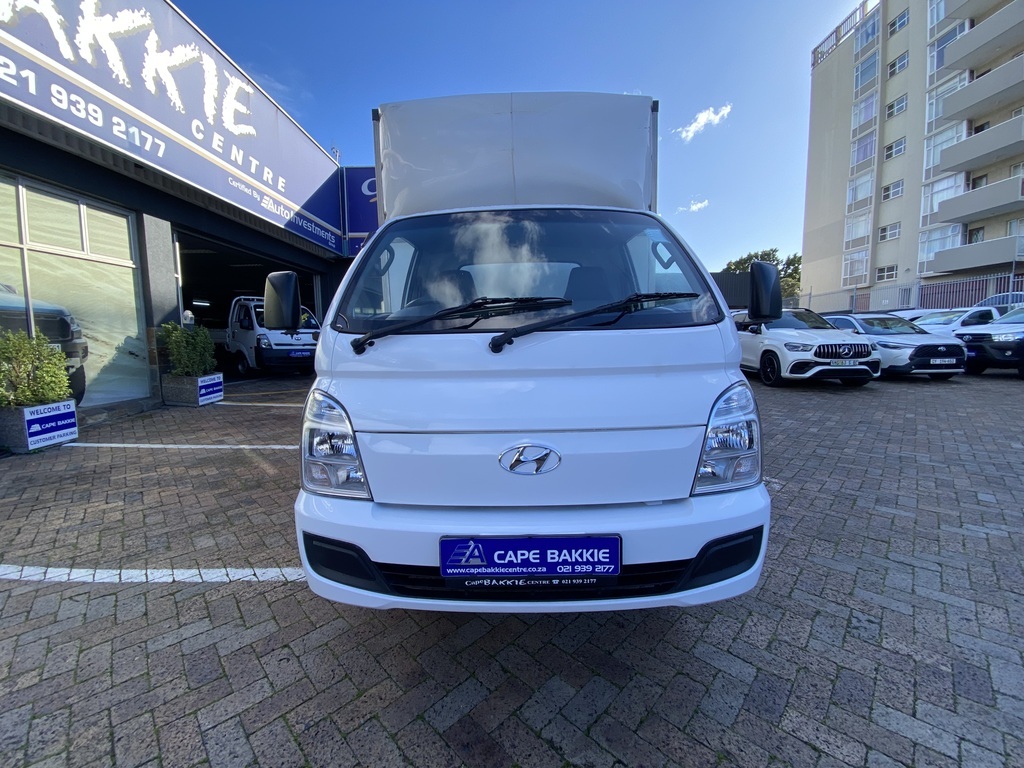 HYUNDAI H100 H100 2.6D F/C C/C