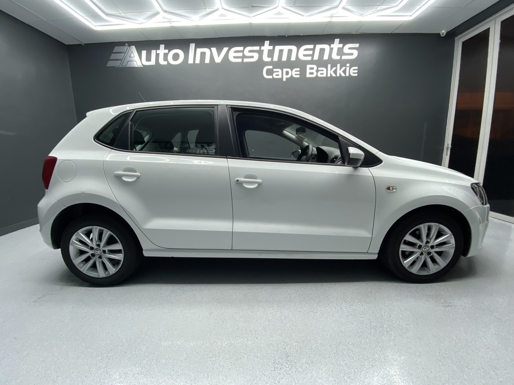 VOLKSWAGEN POLO VIVO POLO VIVO 1.4 COMFORTLINE (5DR)