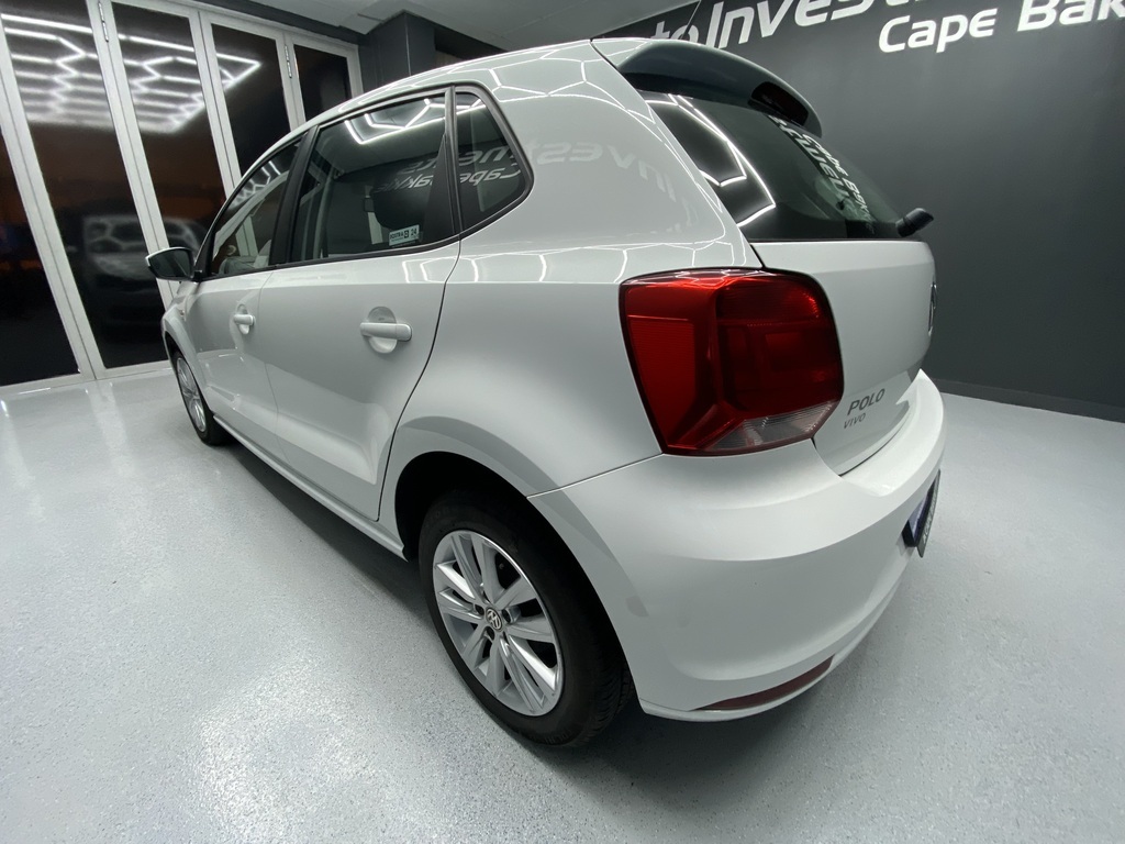 VOLKSWAGEN POLO VIVO POLO VIVO 1.4 COMFORTLINE (5DR)