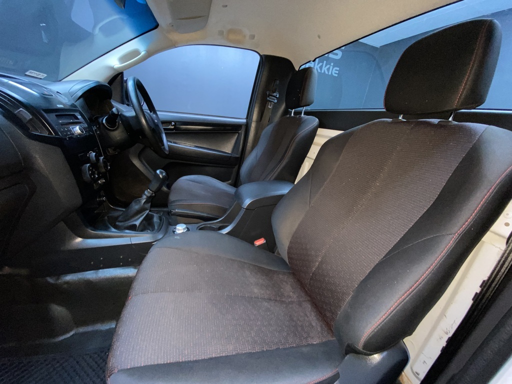 ISUZU D-MAX D-MAX 250 HO HI-RIDER 4X4 S/C P/U - 8