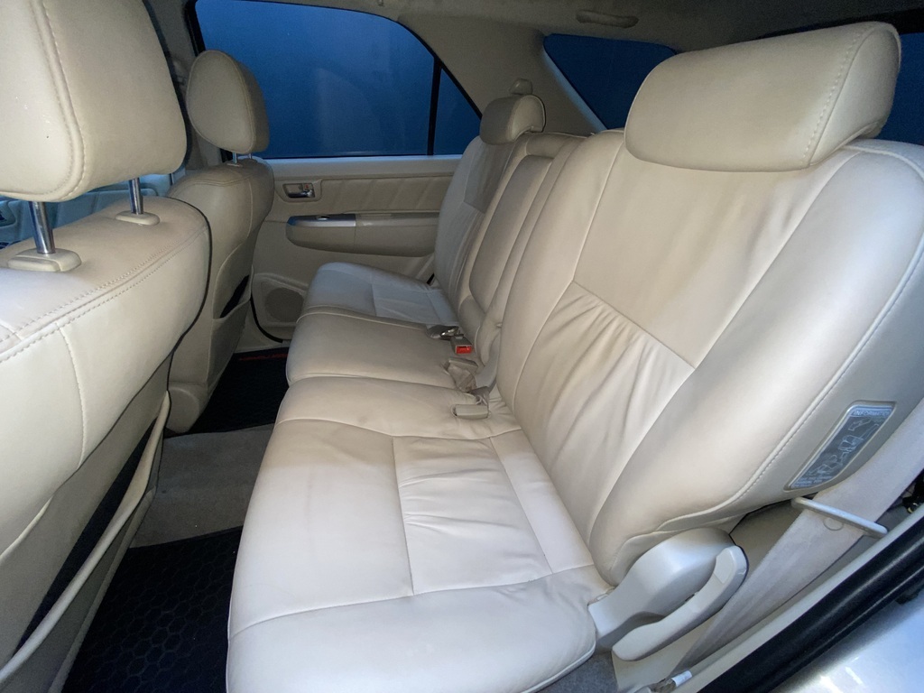 TOYOTA FORTUNER FORTUNER 3.0D-4D 4X4 - 9