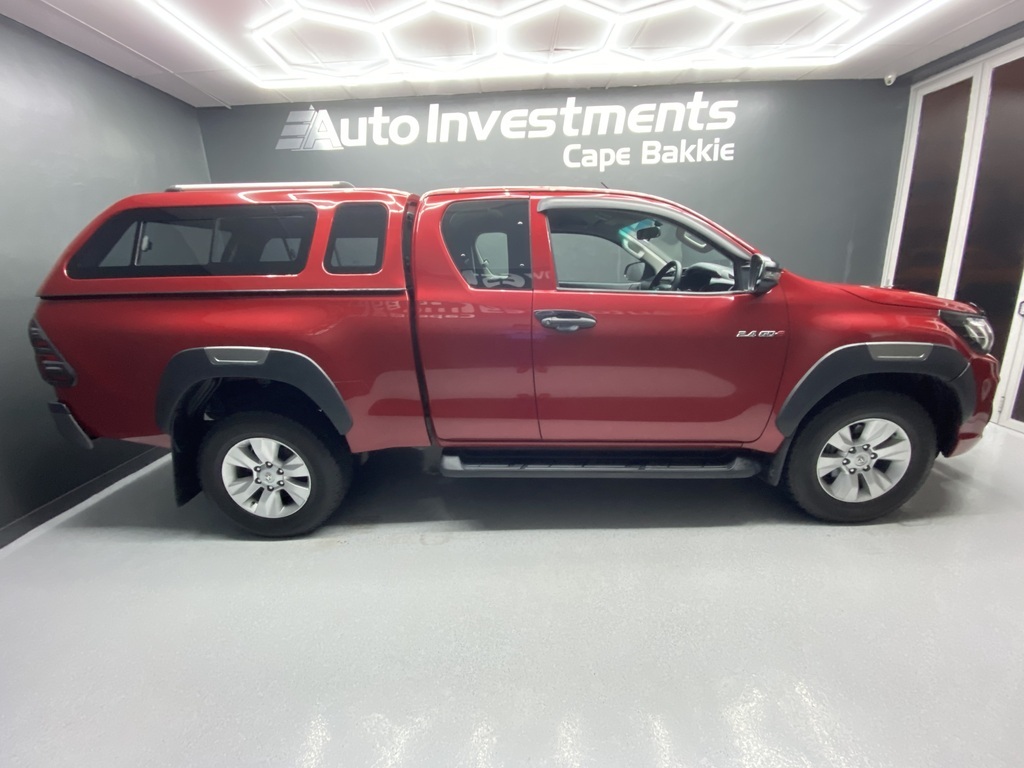 TOYOTA HILUX HILUX 2.4 GD-6 RB SRX P/U E/CAB