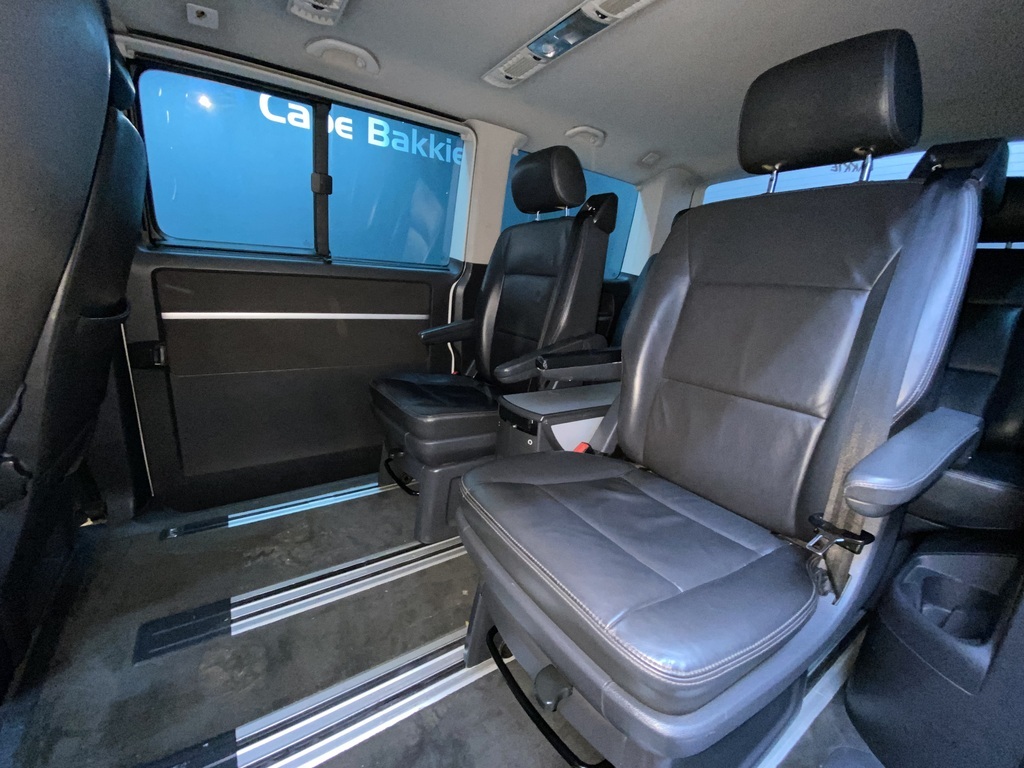 VOLKSWAGEN T5 T5 CARAVELLE 2.0 BiTDi DSG