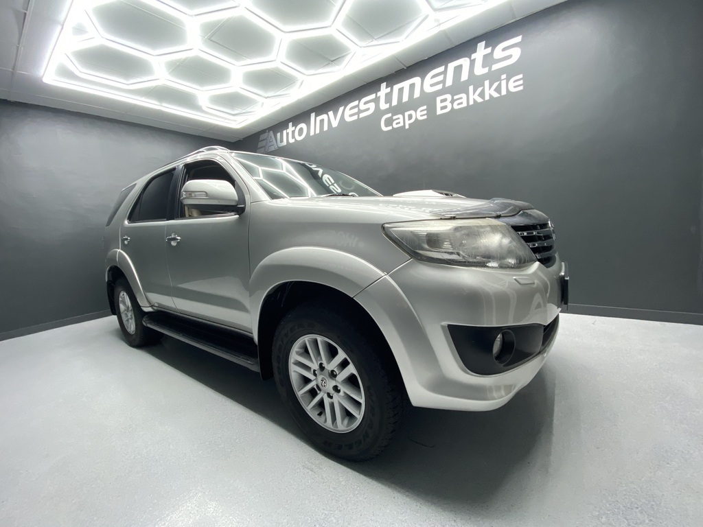 Toyota Fortuner III 3.0 D-4D Raised Body Auto
