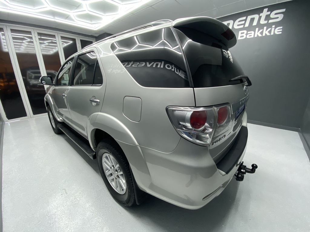 TOYOTA FORTUNER FORTUNER 3.0D-4D R/B A/T - 5