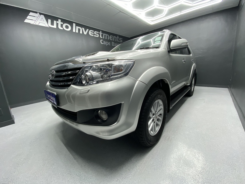 TOYOTA FORTUNER FORTUNER 3.0D-4D R/B A/T - 6