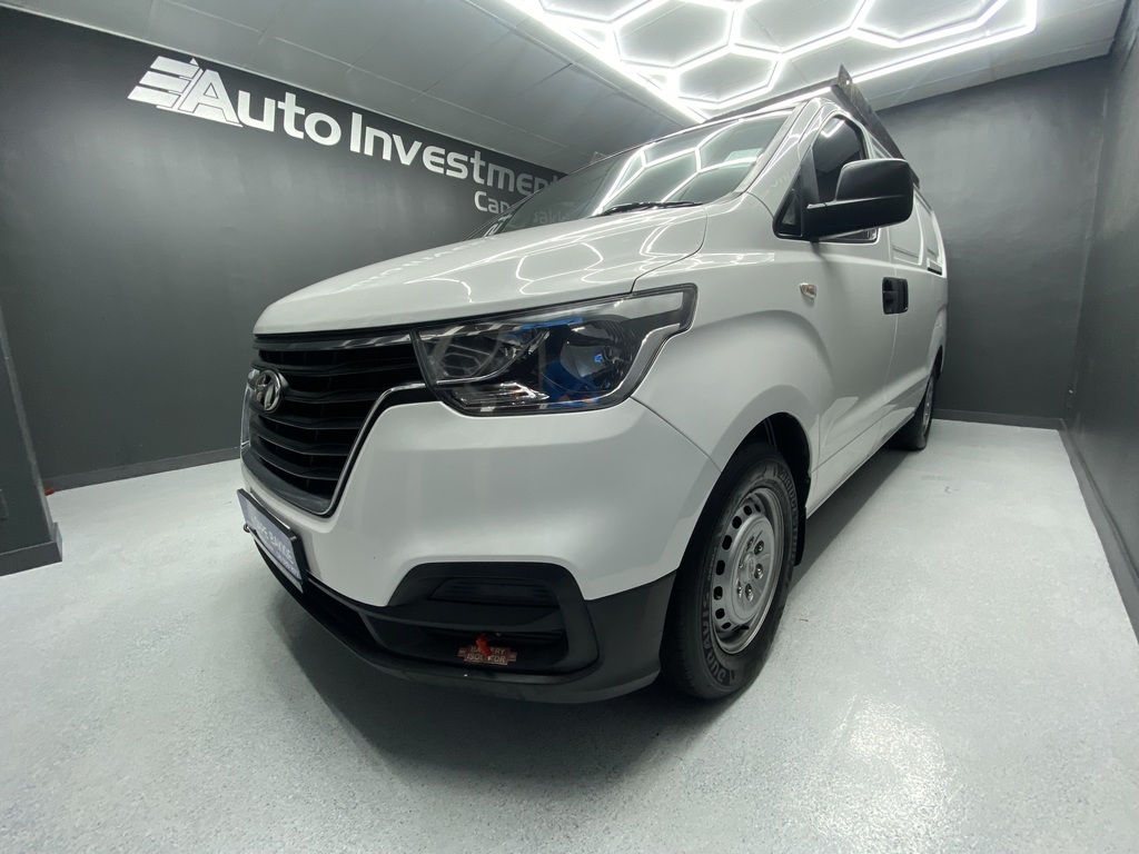 HYUNDAI H-1 H-1 2.5 CRDi A/C F/C P/V A/T