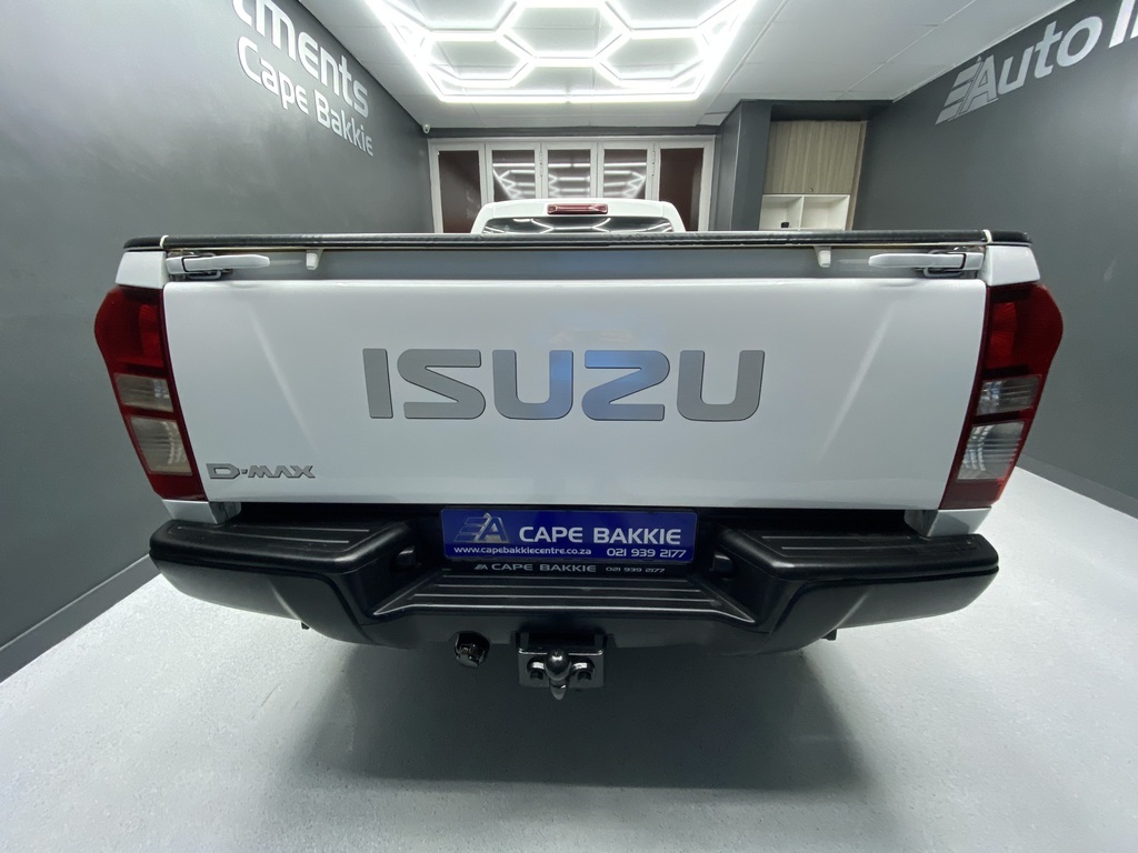 ISUZU D-MAX D-MAX 250 HO HI-RIDER 4X4 S/C P/U - 4