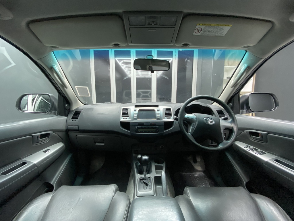 TOYOTA HILUX HILUX 3.0 D-4D RAIDER 4X4 A/T P/U D/C
