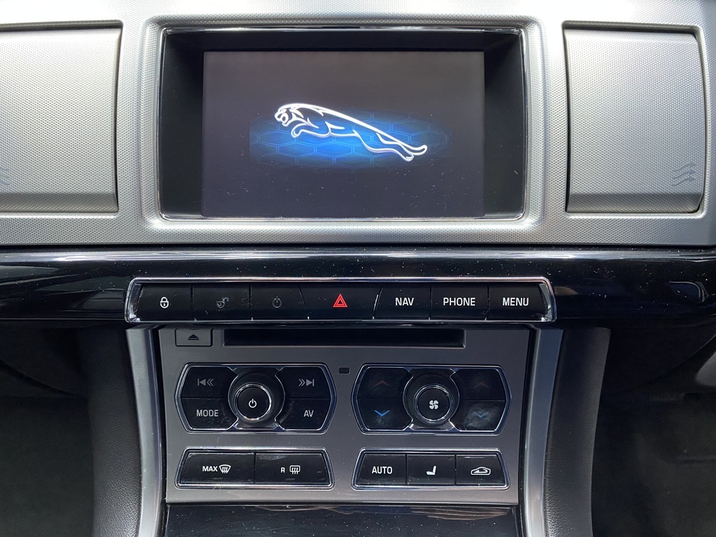 JAGUAR XF XF 2.2 D PREMIUM LUXURY