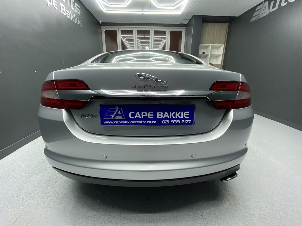 JAGUAR XF XF 2.2 D PREMIUM LUXURY