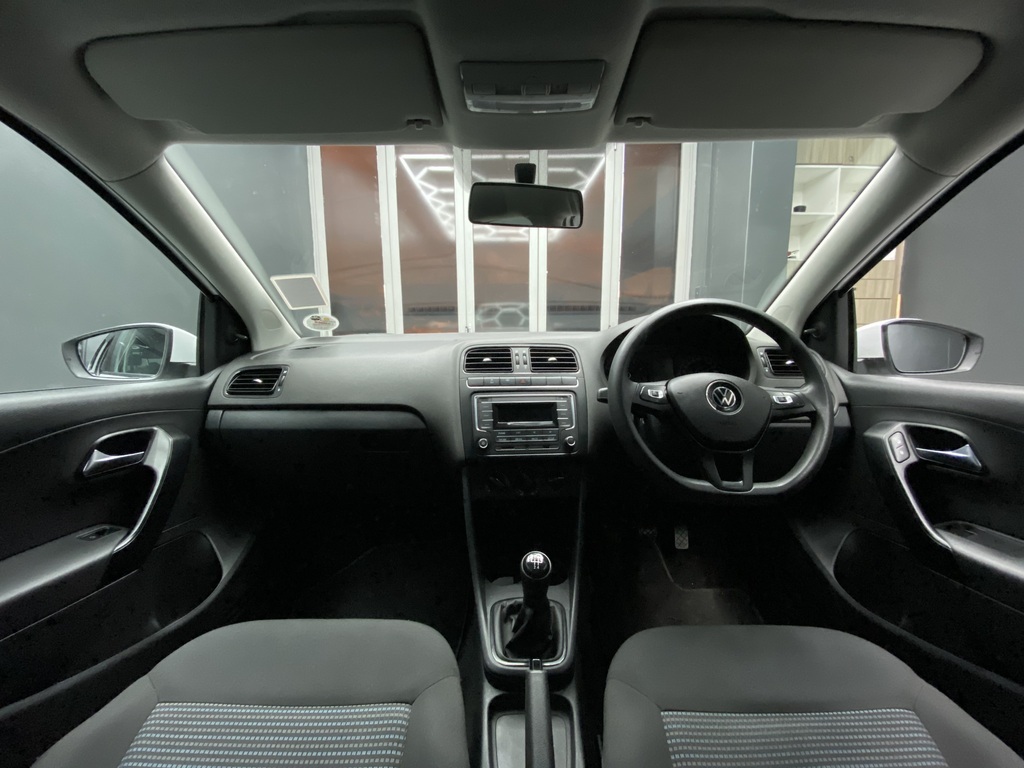 VOLKSWAGEN POLO VIVO POLO VIVO 1.4 COMFORTLINE (5DR) - 10