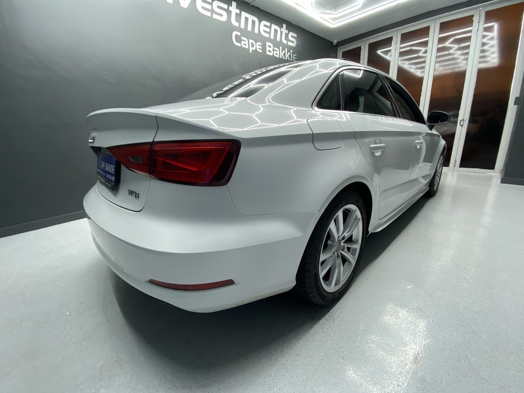 AUDI A3 A3 1.4T FSI SE STRONIC