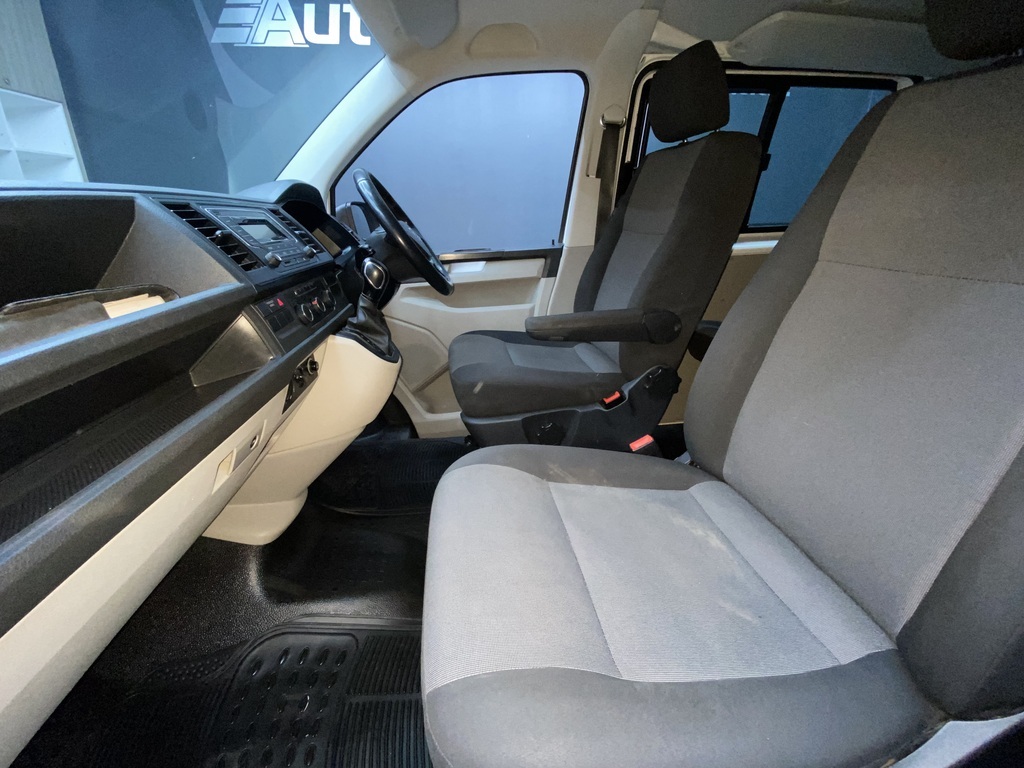 VOLKSWAGEN T5 T6 KOMBI 2.0 BiTDI COMFORT DSG (132KW) - 9