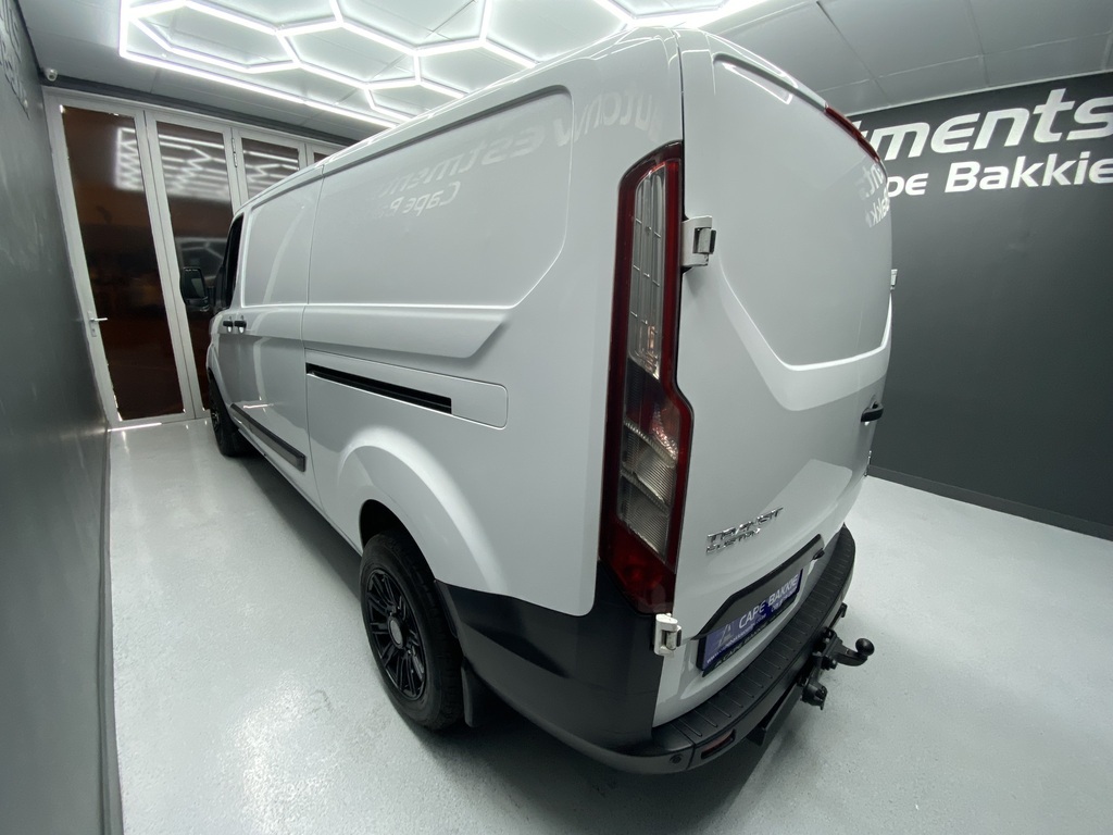FORD TRANSIT TRANSIT CUSTOM 2.2TDCi AMBIENTE LWB 92KW F/C P/V