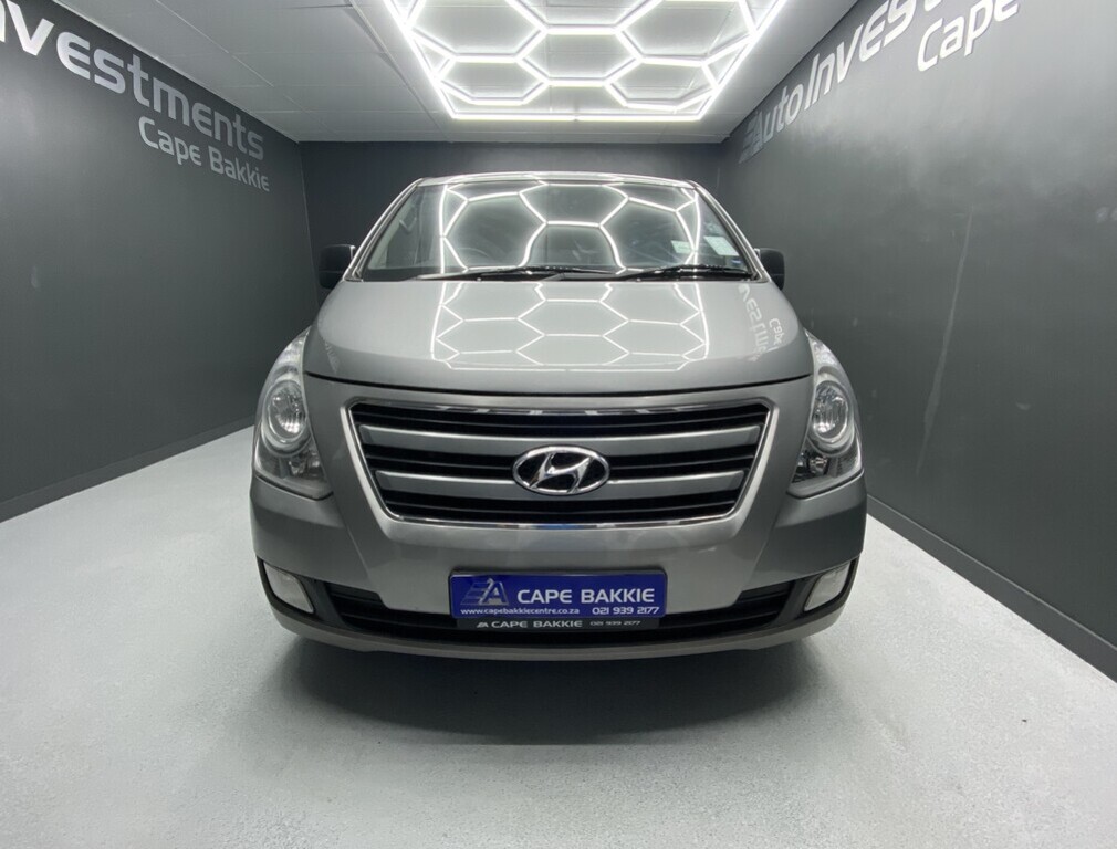 HYUNDAI H-1 H-1 2.5 CRDI WAGON A/T