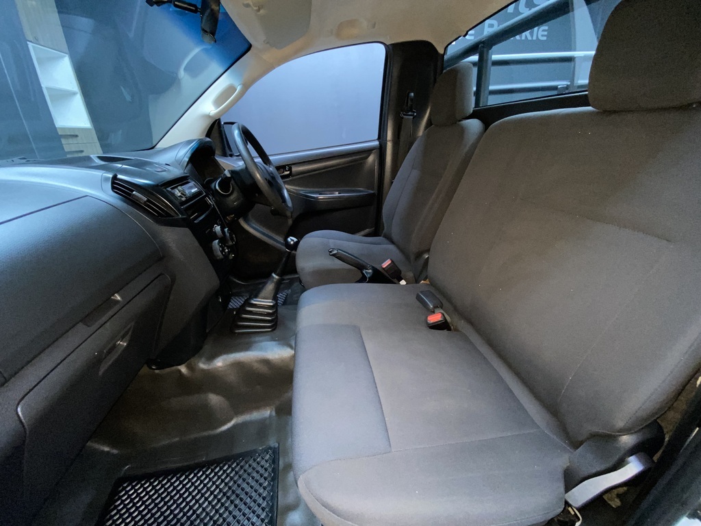ISUZU D-MAX D-MAX 250 HO FLEETSIDE SAFETY S/C C/C
