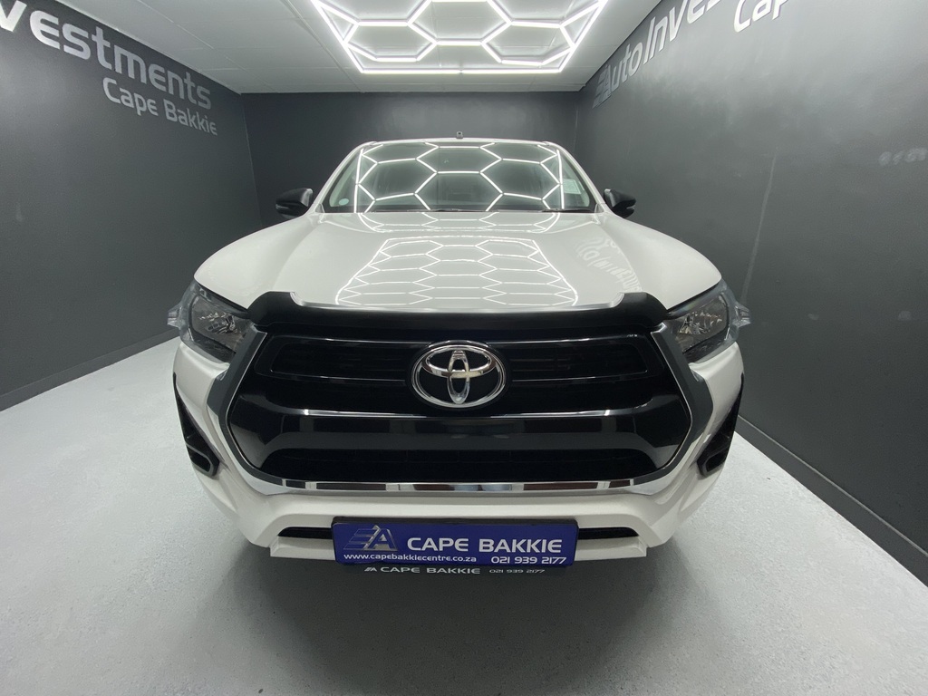 TOYOTA HILUX HILUX 2.4 GD-6 RAIDER X 4X4 A/T P/U D/C - 7