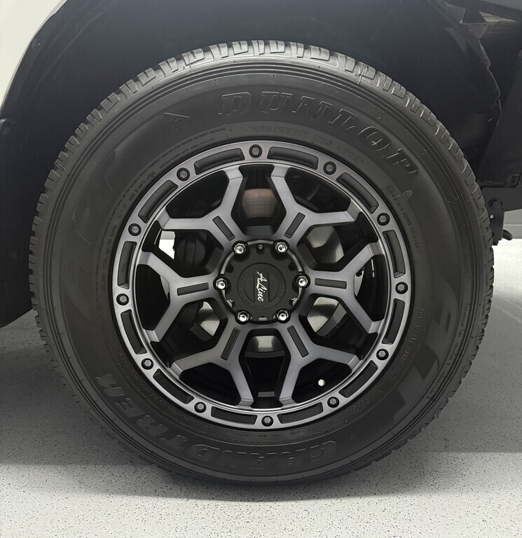 TOYOTA HILUX HILUX 2.4 GD-6 SR 4X4 P/U D/C - 11