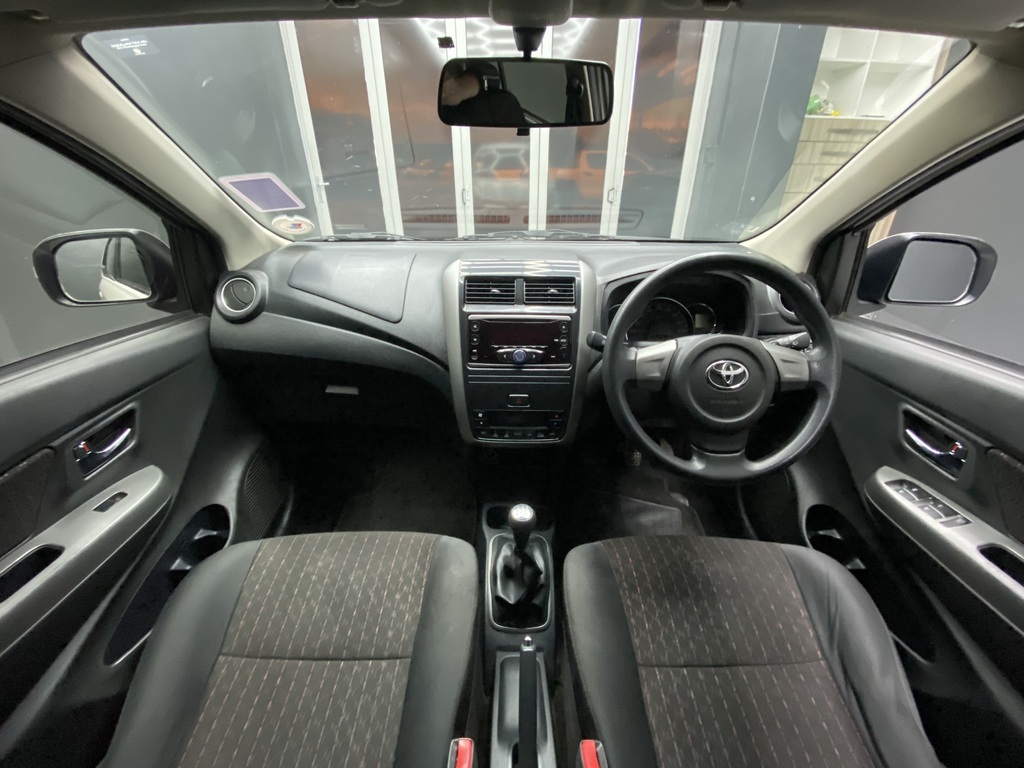 TOYOTA AGYA AGYA 1.0 - 10