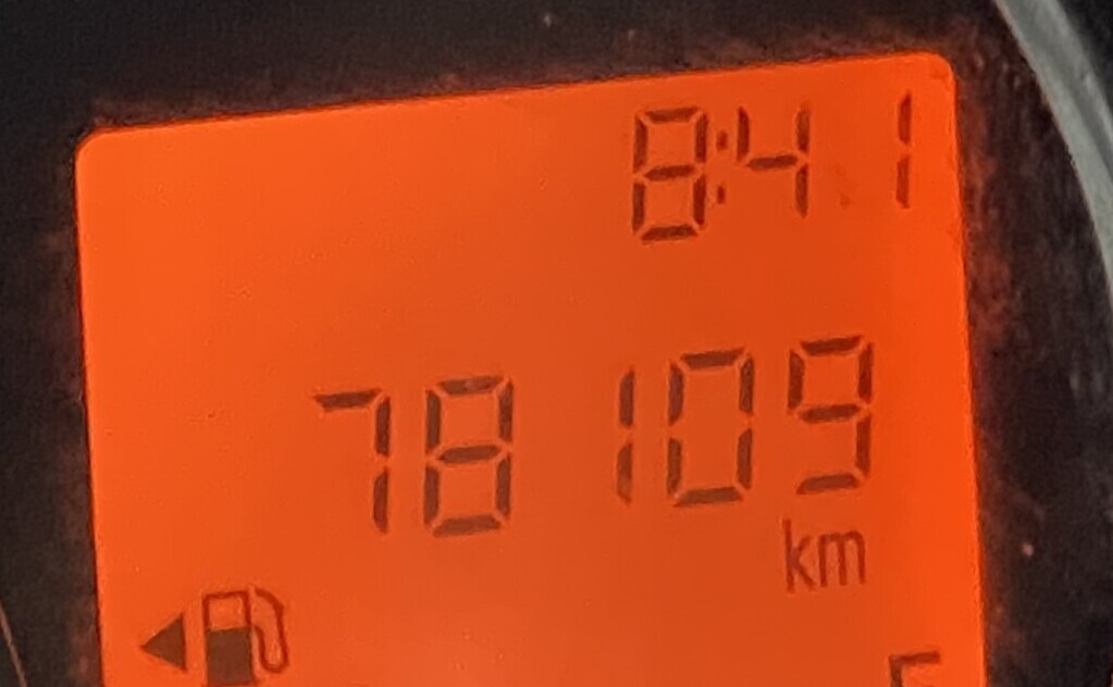 TOYOTA AGYA AGYA 1.0 - 11