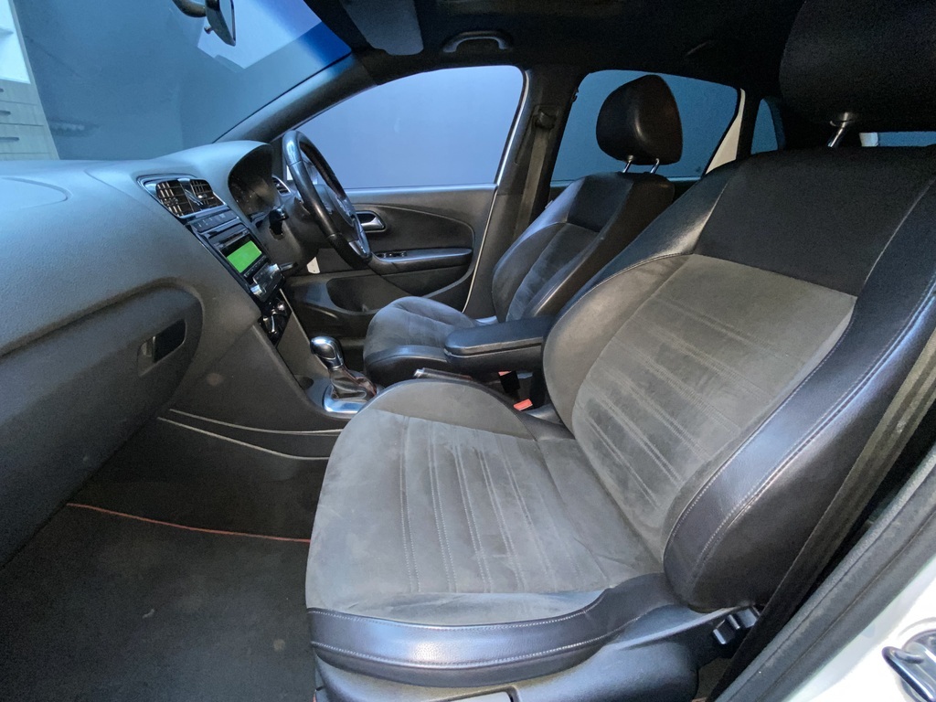 VOLKSWAGEN POLO POLO GTi 1.4TSi DSG - 8