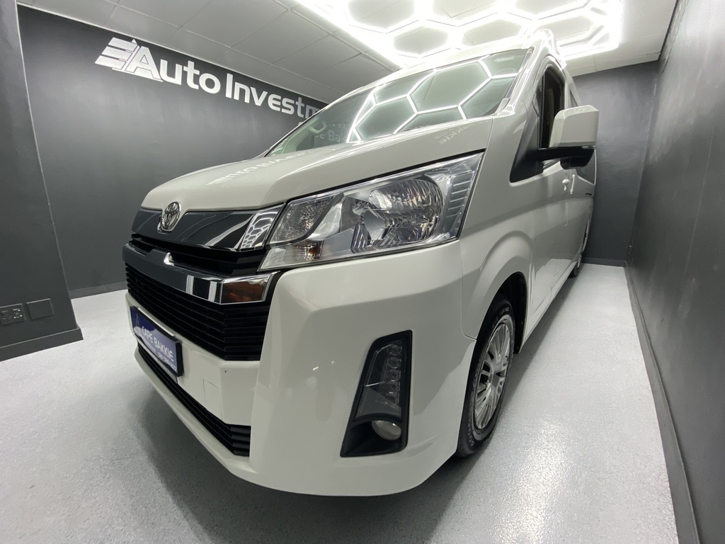 TOYOTA QUANTUM QUANTUM 2.8 GL 14 SEAT - 5