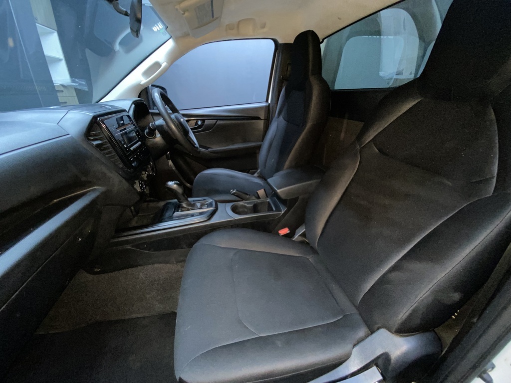 ISUZU D-MAX D-MAX 1.9 Ddi L 4X4 A/T S/C P/U - 8