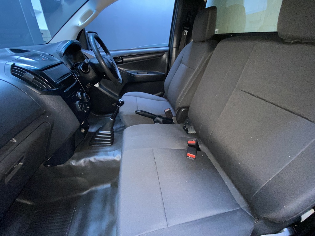 ISUZU D-MAX D-MAX 250 HO FLEETSIDE SAFETY S/C P/U - 8