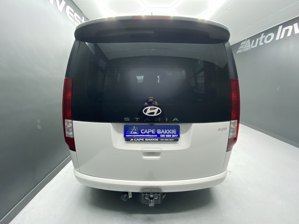 HYUNDAI STARIA STARIA 2.2D EXECUTIVE A/T