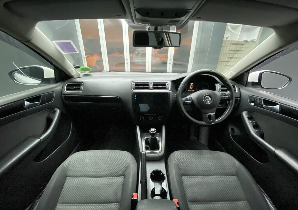 VOLKSWAGEN JETTA VI JETTA GP 1.6 TDI COMFORTLINE - 10