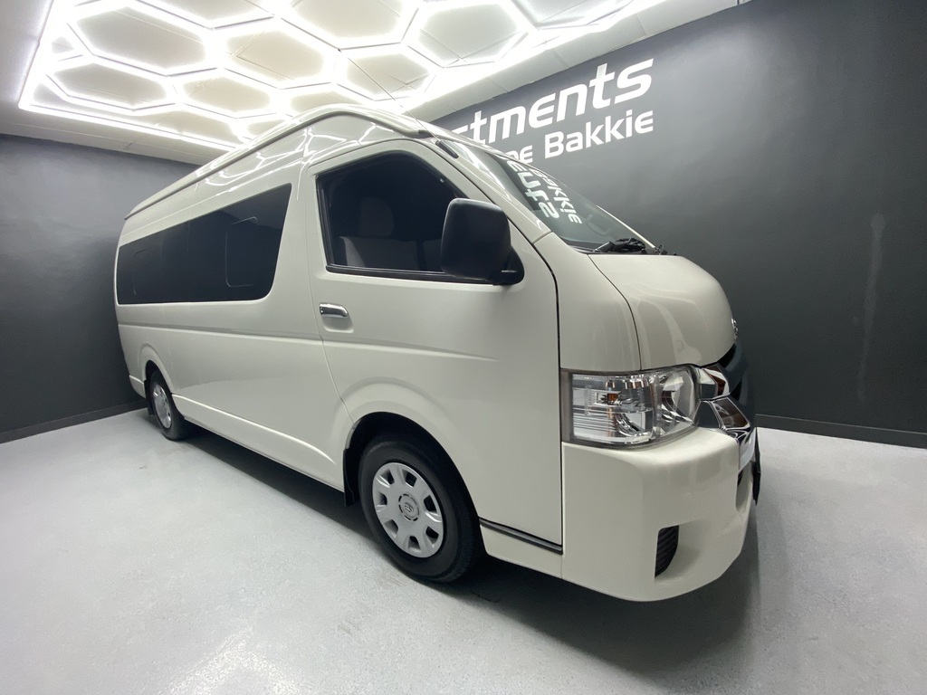 TOYOTA QUANTUM QUANTUM HIACE 2.5 D-4D 14 SEAT