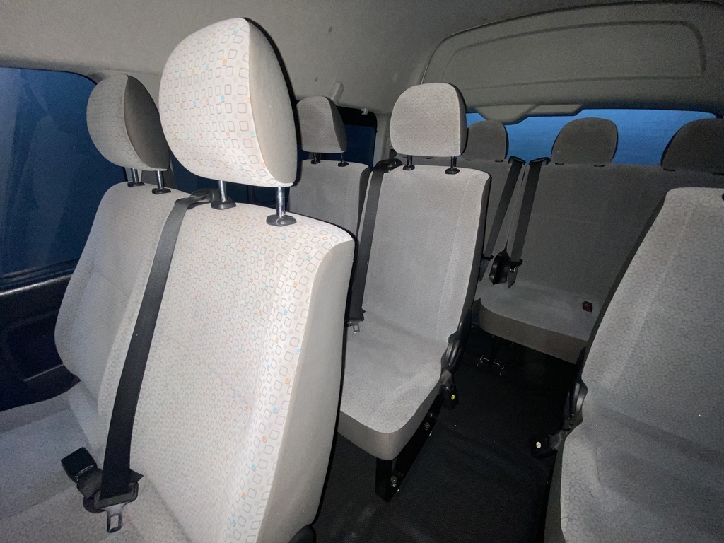 TOYOTA QUANTUM QUANTUM HIACE 2.5 D-4D 14 SEAT