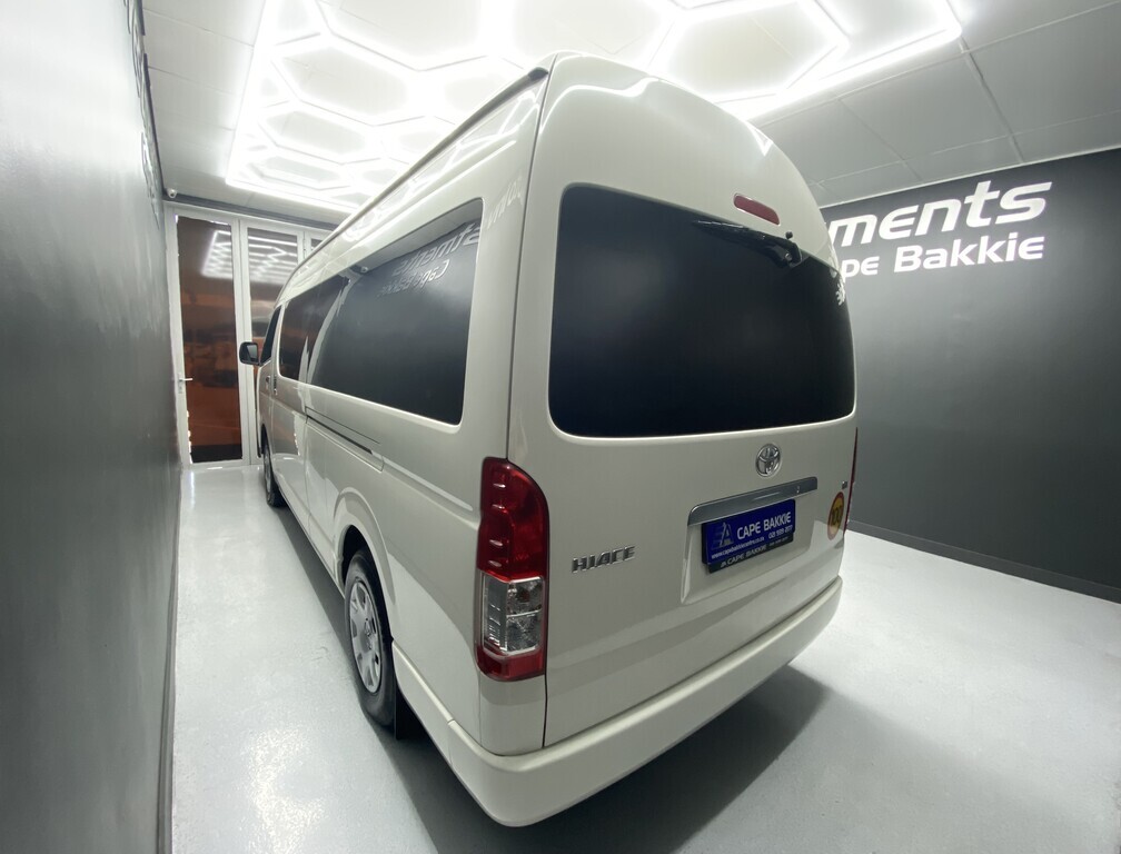 TOYOTA QUANTUM QUANTUM HIACE 2.5 D-4D 14 SEAT