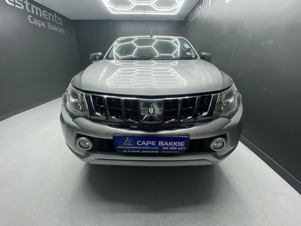 MITSUBISHI TRITON TRITON 2.4 Di-DC 4X4 A/T P/U D/C - 7