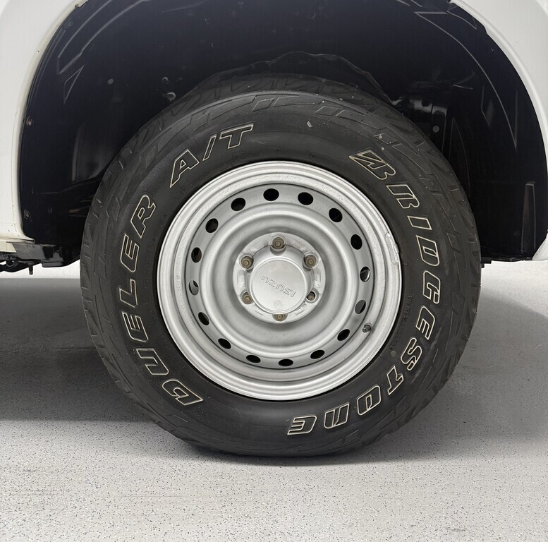 ISUZU D-MAX D-MAX 250 HO HI-RIDE 4X4 S/C P/U