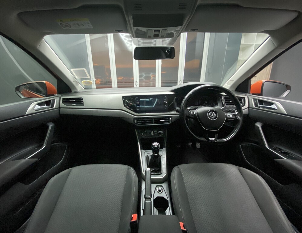 VOLKSWAGEN POLO POLO 1.0 TSI COMFORTLINE - 9