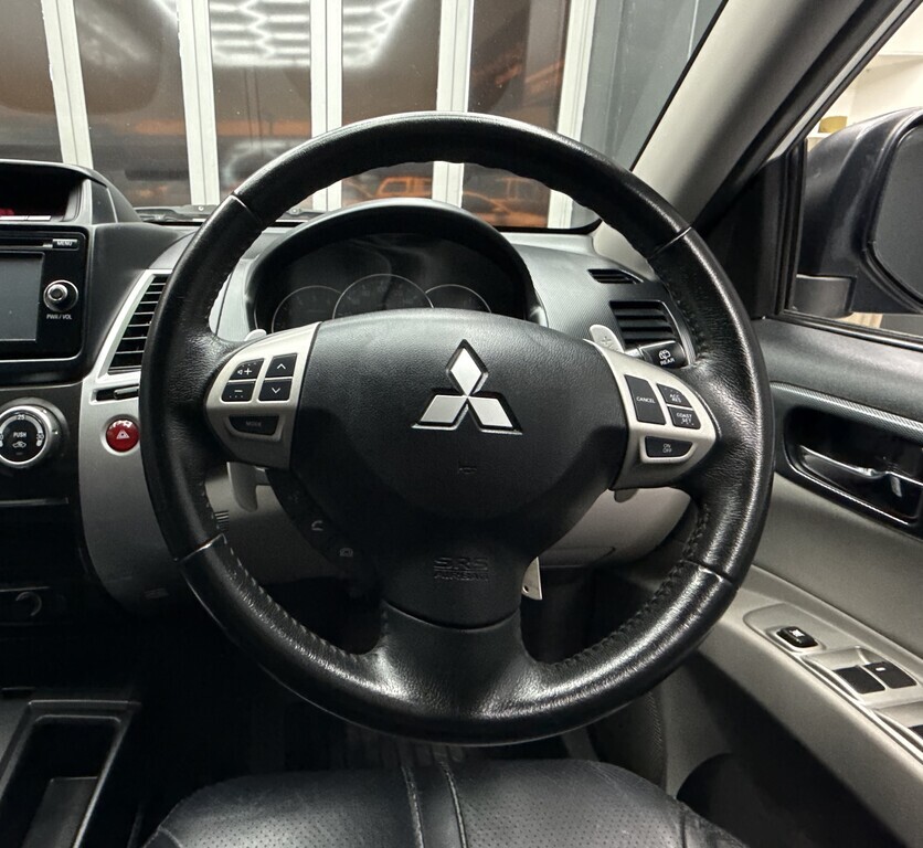 MITSUBISHI PAJERO PAJERO SPORT 2.5D A/T - 11