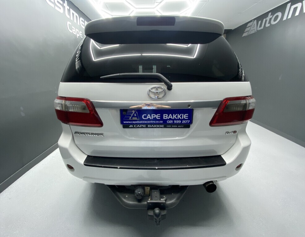 TOYOTA FORTUNER FORTUNER 3.0D-4D R/B A/T - 4