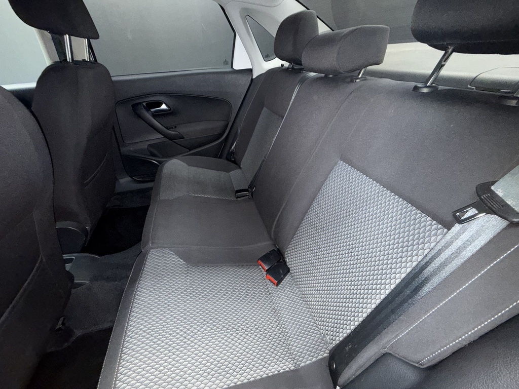VOLKSWAGEN POLO CLASSIC POLO GP 1.5 TDi COMFORTLINE - 9