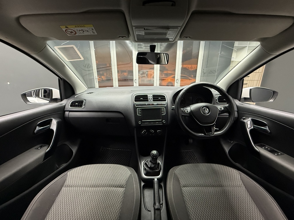 VOLKSWAGEN POLO POLO 1.0 TSI COMFORTLINE DSG - 11