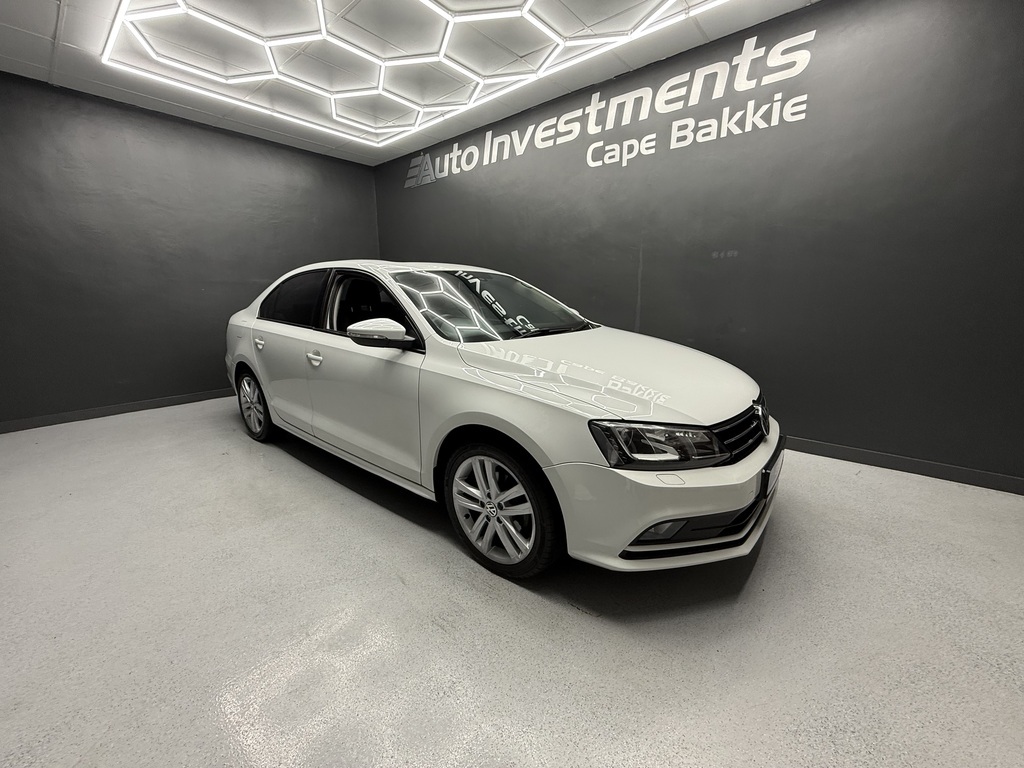 VOLKSWAGEN JETTA JETTA GP 1.6 TDI COMFORTLINE DSG - 1