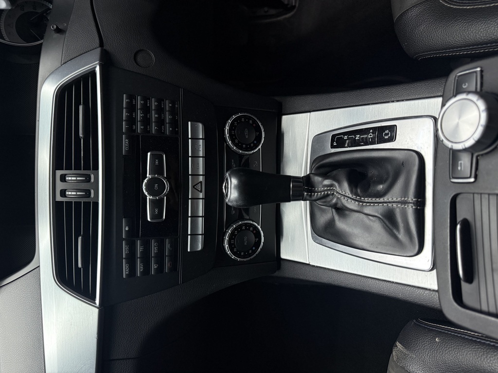 MERCEDES-BENZ C CLASS COUPE C180 BE COUPE - 12