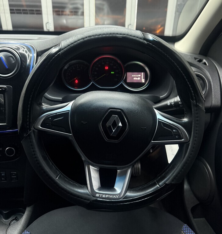 RENAULT SANDERO SANDERO 900T STEPWAY PLUS/TECHROAD