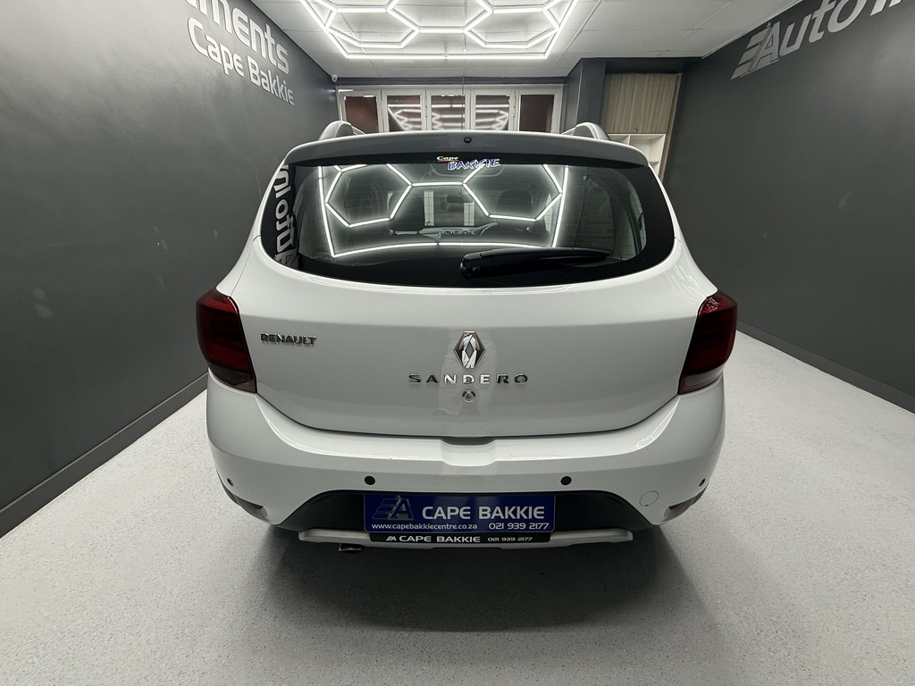 RENAULT SANDERO SANDERO 900T STEPWAY PLUS/TECHROAD