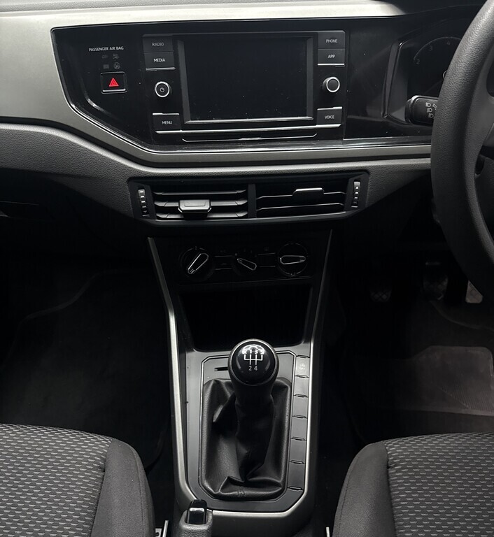 VOLKSWAGEN POLO POLO 1.0 TSI TRENDLINE - 12