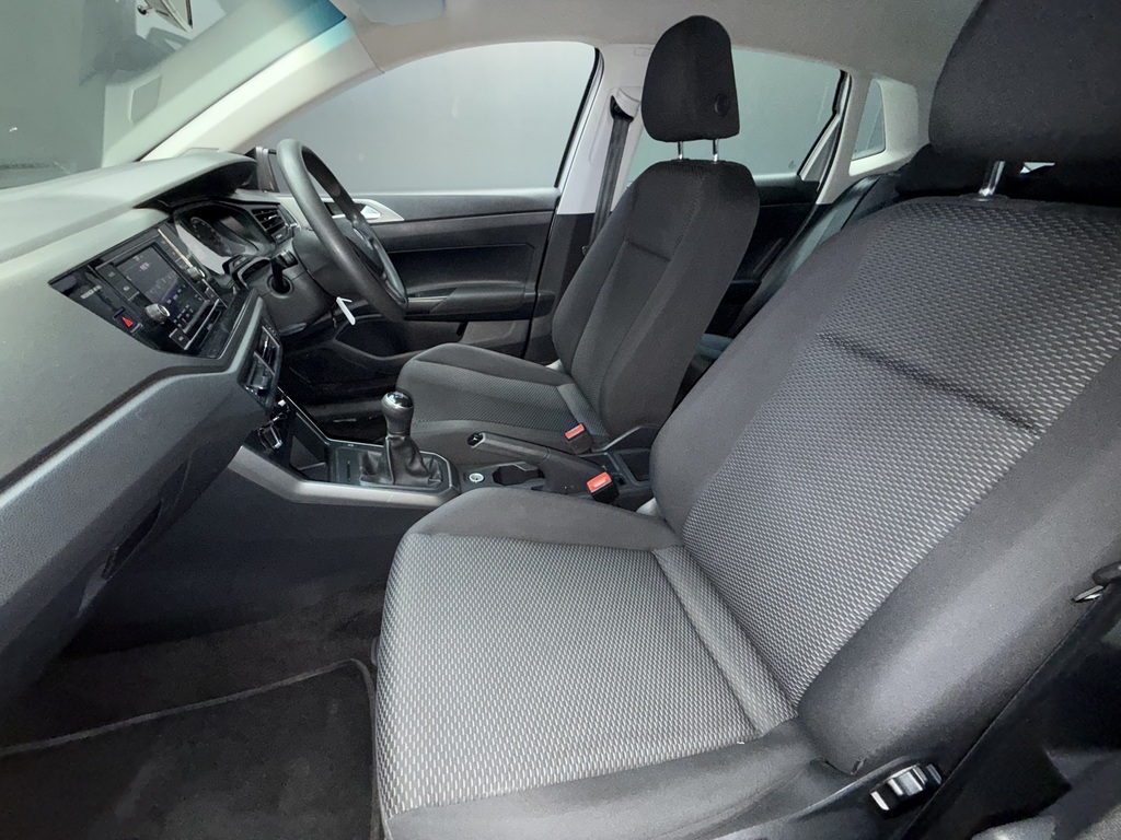 VOLKSWAGEN POLO POLO 1.0 TSI TRENDLINE - 8