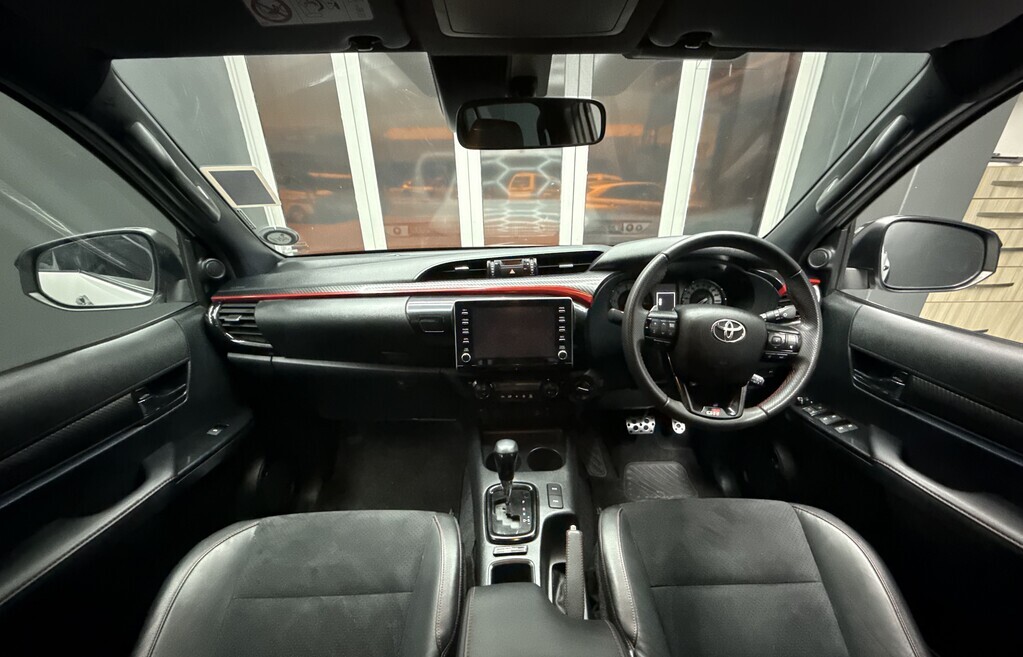 TOYOTA HILUX HILUX 2.8 GD-6 GR-S 4X4 A/T P/U D/C - 10